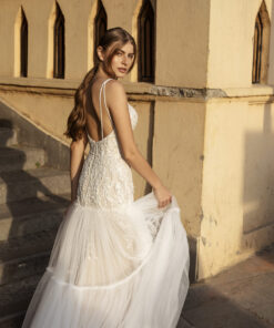 Alternative view of Anna - Coleção Tiara Riki Dalal